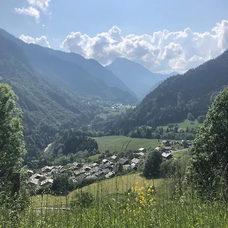 Les Oursons * Bonnevaux (Haute-Savoie)